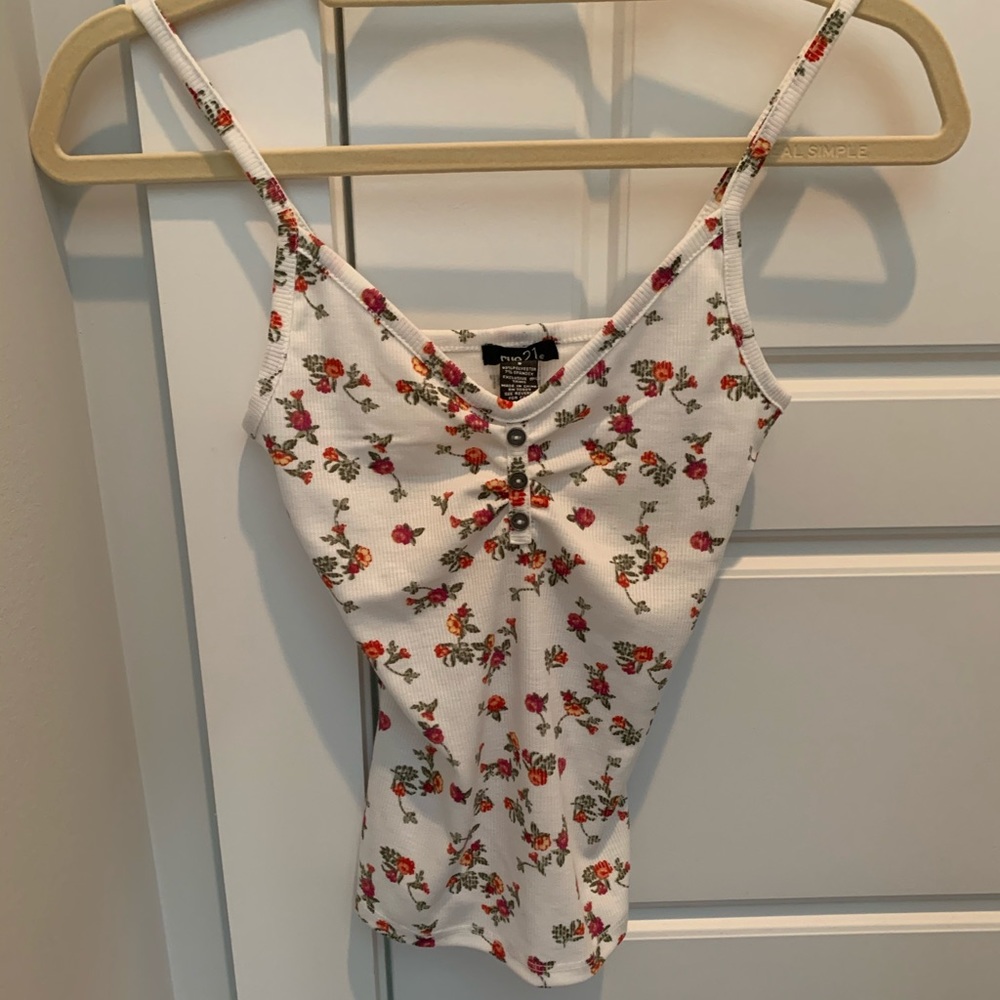 Juniors floral tank top new with tags size small